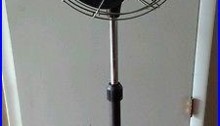 Vintage Emerson electric pedestal oscillating fan. Antique emerson pedestal fan