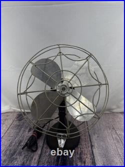 Vintage Eskimo Oscillating Metal Desk Fan Model 1005R Tested & Working