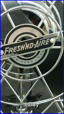 Vintage FRESH'ND AIRE Fan-Model 14 Chrome withBakelite Blade Mid Century Deco
