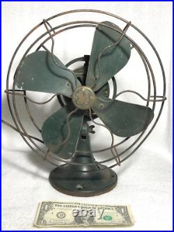 Vintage GE General Electric Oscillating Fan Small Size Wire Cage OD Green Works