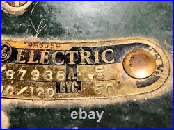 Vintage GE General Electric Oscillating Fan Small Size Wire Cage OD Green Works