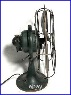 Vintage GE General Electric Oscillating Fan Small Size Wire Cage OD Green Works