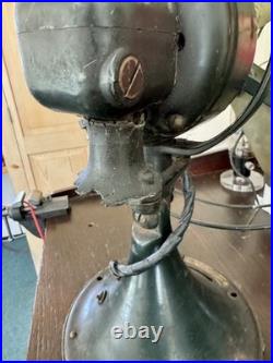Vintage GE Type AOU Oscillating Fan Brass Blades 75423 Green 1930s Desk Antique