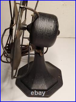 Vintage General Electric Fan 8 Metal Blade Model 49X718 Working perfect Vintage General Electric Fan 8 Metal Blade Model 49X718 Working perfect