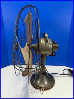 Vintage General Electric GE Vortalex 16 Oscillating Desk Fan 3 Speed FM16V1