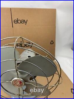 Vintage General Electric Metal Oscillating Desk Fan 17