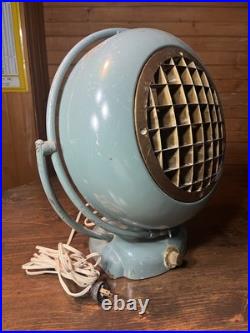 Vintage Gilbert Polar Club Modernist Sea Foam Blue Desk Fan Works