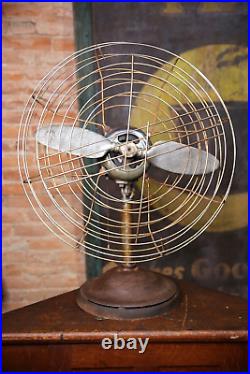 Vintage Industrial Fan Airplane Propeller 20 Blades General Electric Motor old Vintage Industrial Fan Airplane Propeller 20 Blades General Electric Motor old