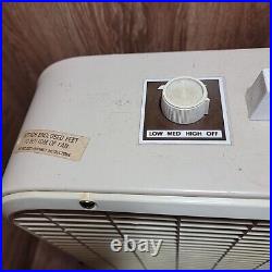 Vintage K-Mart Lakewood 3 Speed 20 Whisper Quiet Box Fan Kmart Beige K-223 Woks
