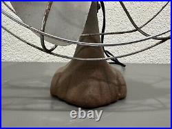Vintage Manning Bowman 12 Oscillating Desk / Table Fan Model No. 52 Vintage Manning Bowman 12 Oscillating Desk / Table Fan Model No. 52