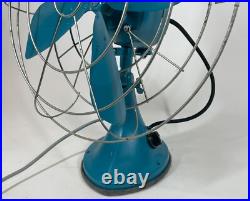 Vintage Robbins & Myers RESTORED Model 11018 3 Speed Oscillating 15 Desk Fan Vintage Robbins & Myers RESTORED Model 11018 3 Speed Oscillating 15 Desk Fan