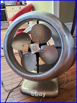 Vintage Vornado Model 10D1 3-Speed Classic Retro Design Electric Fan