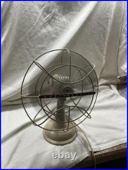 Vintage WESTINGHOUSE Lively Aire Oscillating Electric Desk Fan