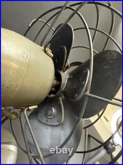Vintage Westinghouse Y-4627 Electric Fan 3-Speed Oscillating Does Work Vintage Westinghouse Y-4627 Electric Fan 3-Speed Oscillating Does Work