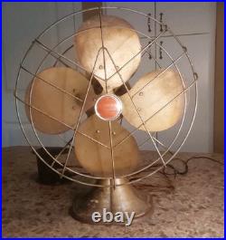 Vtg 12 Emerson Junior Fan 2660-D 2 Speed, Oscillating & Adjustable Tilt