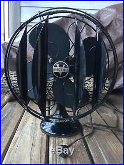 Vtg Antique VICTOR Cincinnati, Ohio'BREEZE SPREADER' 12 Electric Fan, 17 Tall
