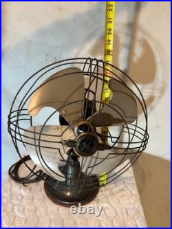 Vtg GE General Electric Vortalex 4 Blade 3 speed Oscillating Fan. Works
