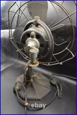 Vtg MCM Retro SPARTAN Rare Octagon Shape 4 Blades Oscillating Electric Fan