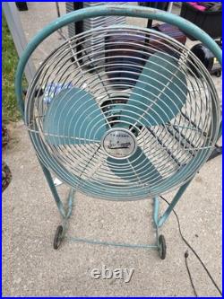 Vtg Mid-Century Emerson Electric Seabreeze Roll-About Adjustable 2-Speed Fan