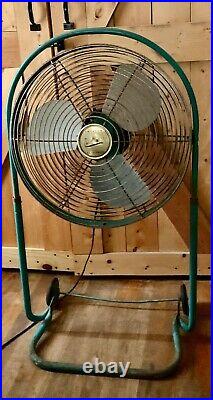 Vtg Mid-Century Emerson Electric Seabreeze Roll-About Adjustable 2-Speed Fan