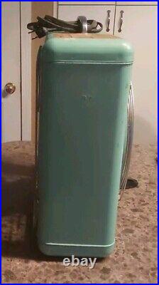 WESTERN AUTO WIZARD BREEZE BOX FAN 12 3 SPEED (Works)