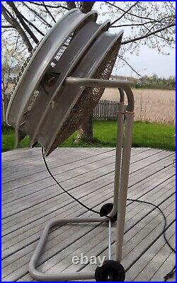 Westinghouse AM20-6 Mobilaire Type Adjust Height 2-Speed Floor Stand Fan 1964